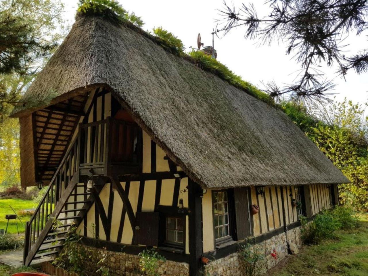 Chaumiere Familiale Weekend & Vacances Paisible Saint-Philbert-sur-Risle Eksteriør billede