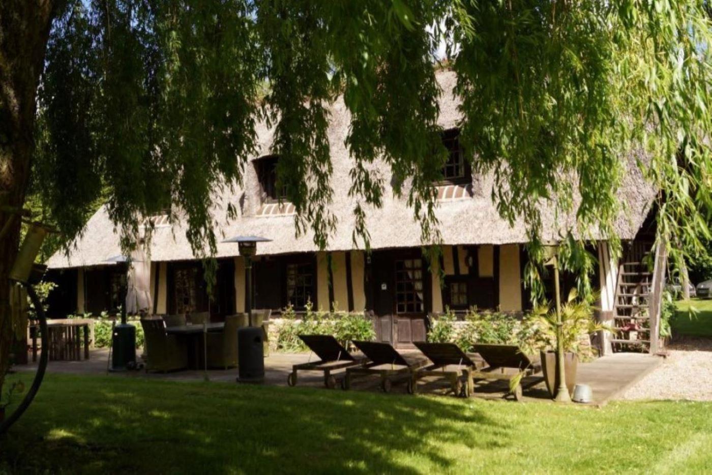Chaumiere Familiale Weekend & Vacances Paisible Saint-Philbert-sur-Risle Eksteriør billede